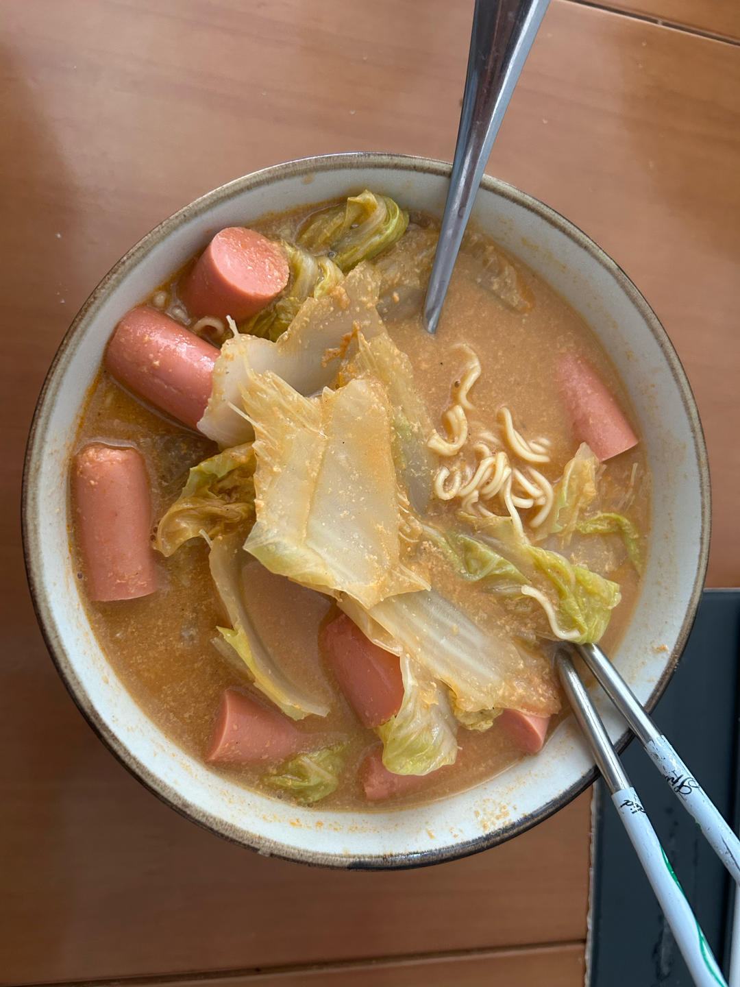 在家自己做的麻辣烫，太香了！！！