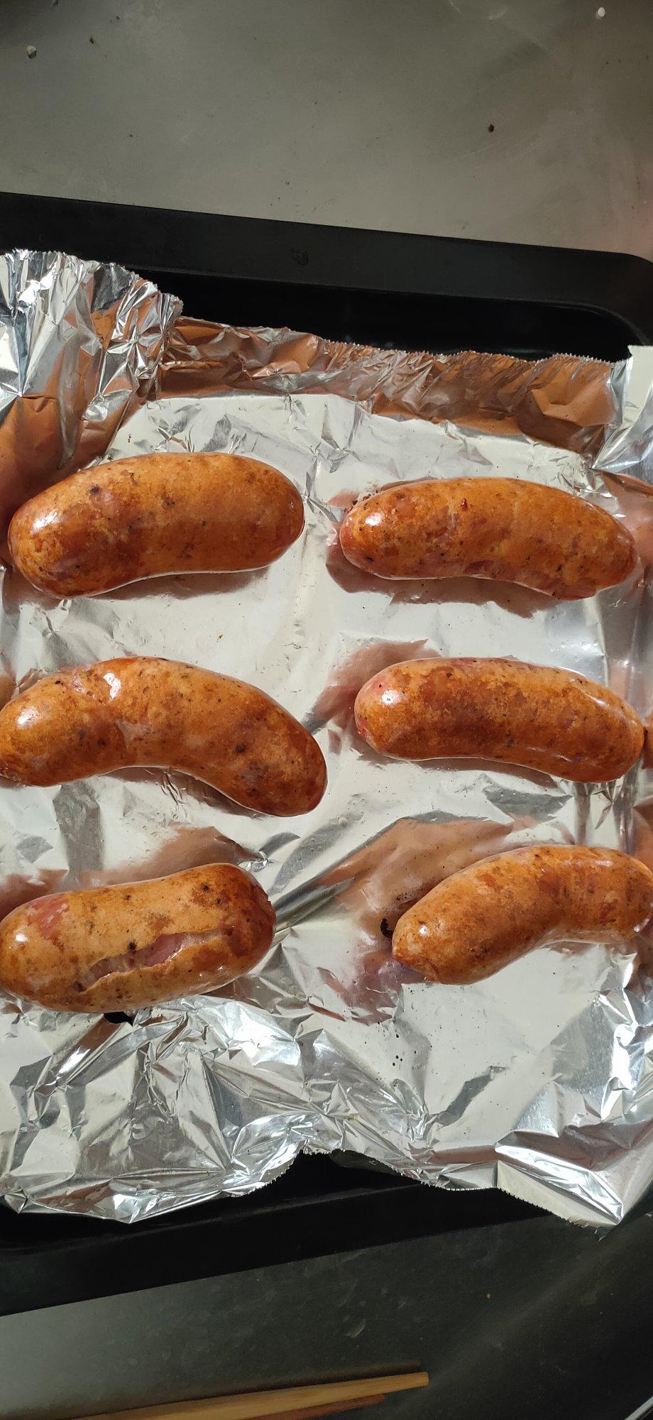 匆匆na年做的烤箱版火山石烤肠