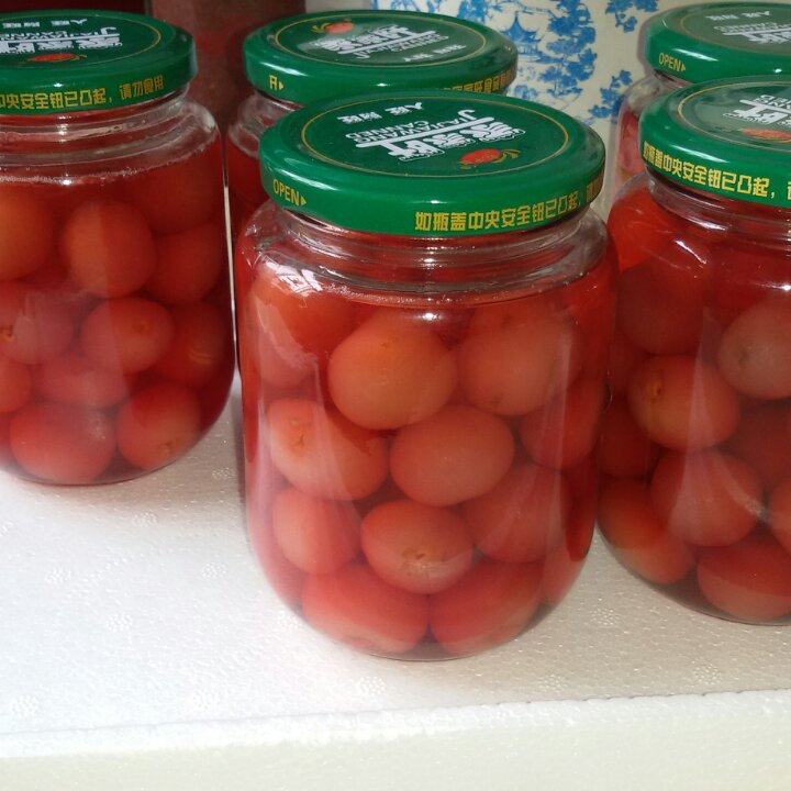 冰雪川子做的樱桃罐头