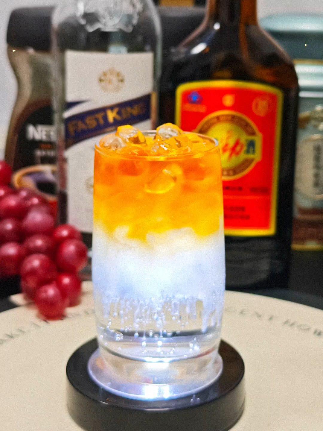 新年劲酒特调之日进斗金
Fortune in a Glass Cocktail