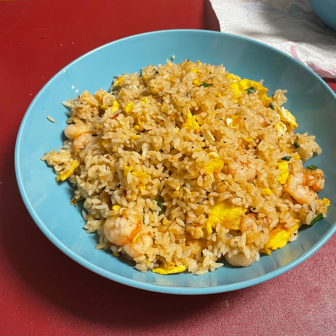 酱油虾仁炒饭
