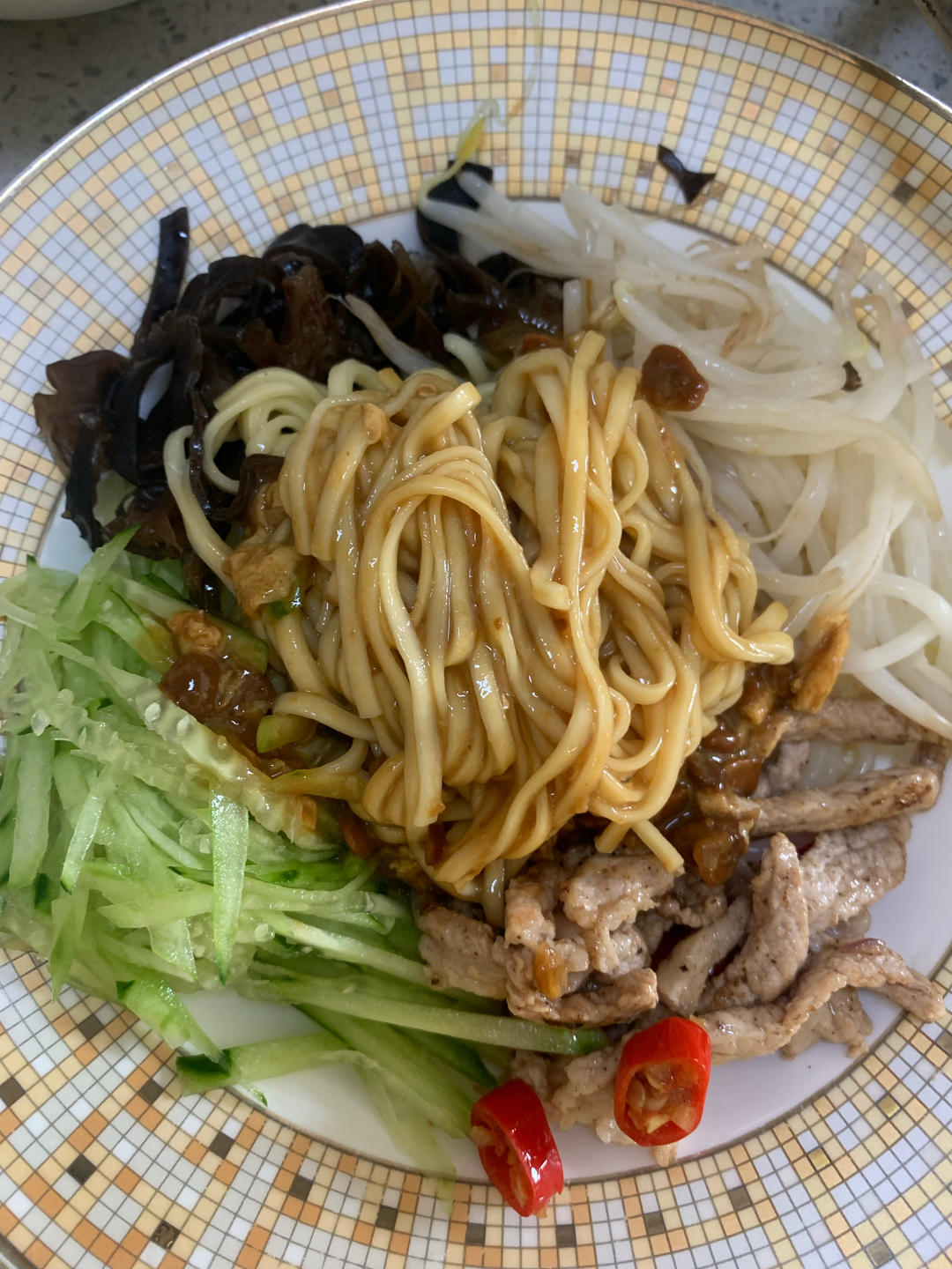 家乡味道，爸爸的炸酱面