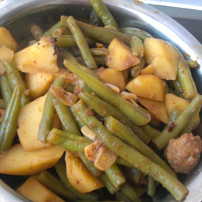 土豆炖豆角