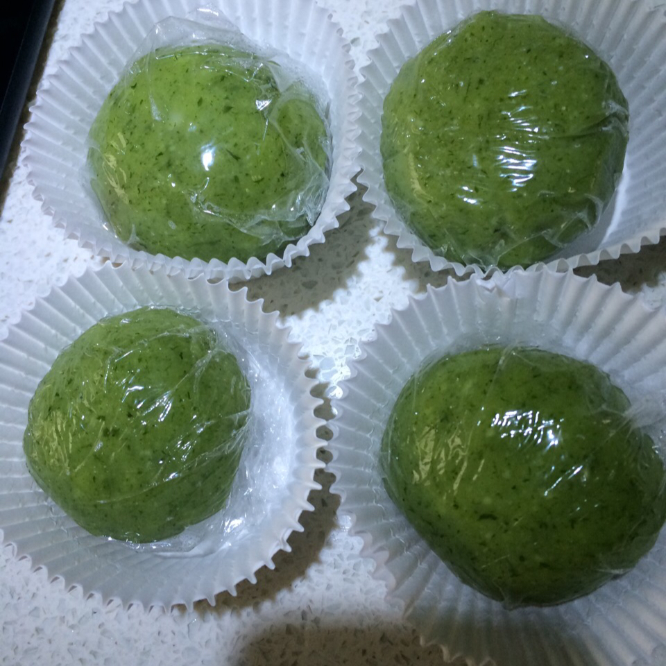 新晋网红【杏花楼 咸蛋黄肉松青团】