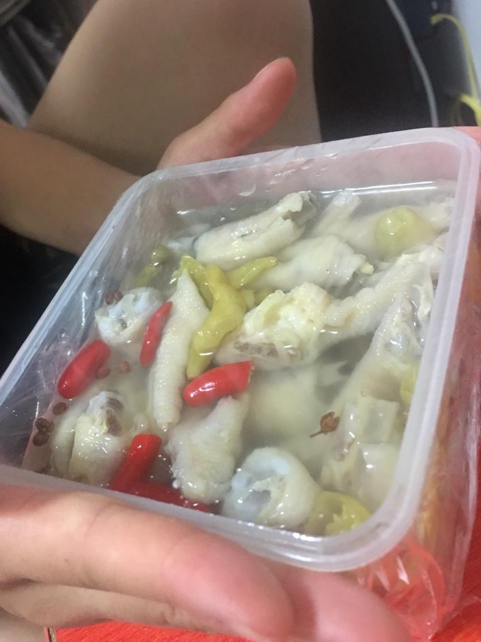 泡椒鸡爪