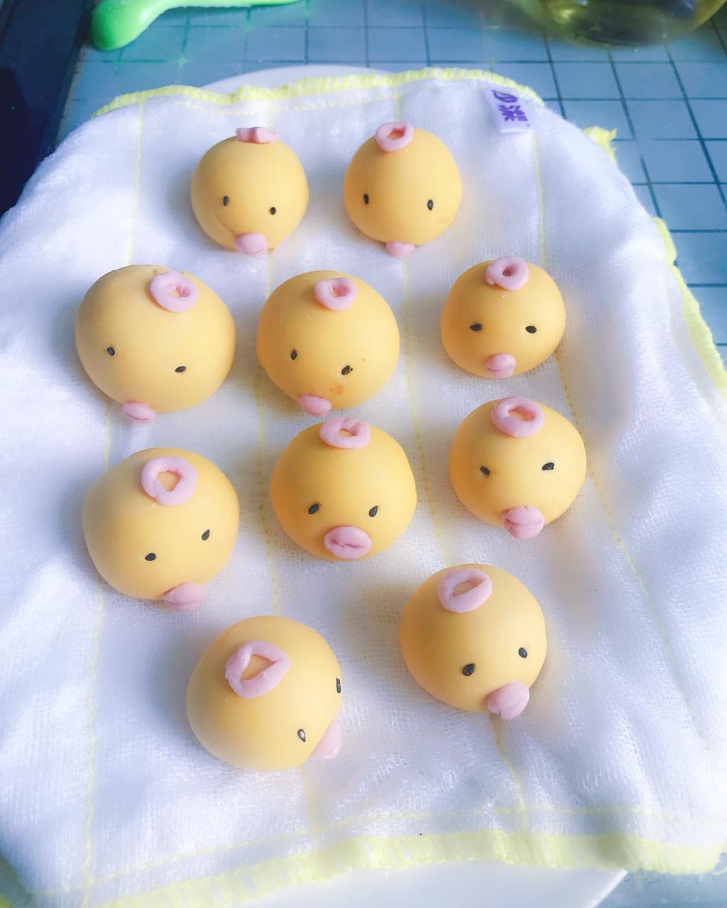 ㄛ嫁 (^o^)做的小鸡馒头