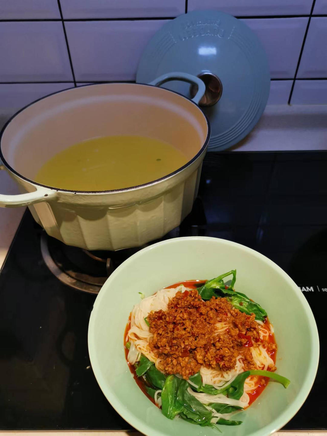 简易大盘鸡【5-6月北鼎珐琅锅食谱】