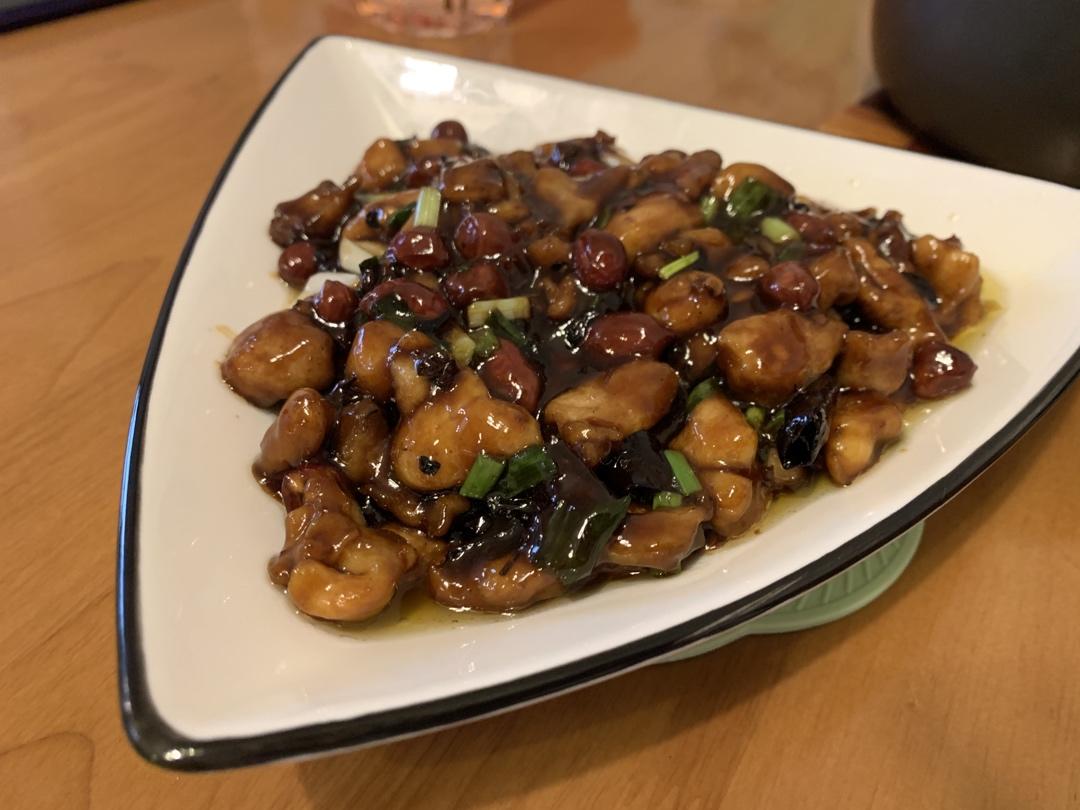 厨师长教你: “宫保鸡丁”的川味正宗做法, 一看就有食欲, 收藏了