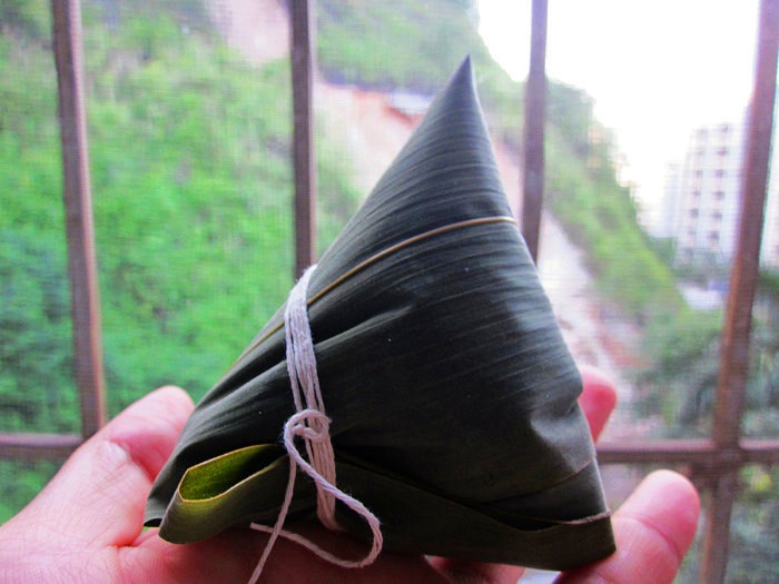 包粽子