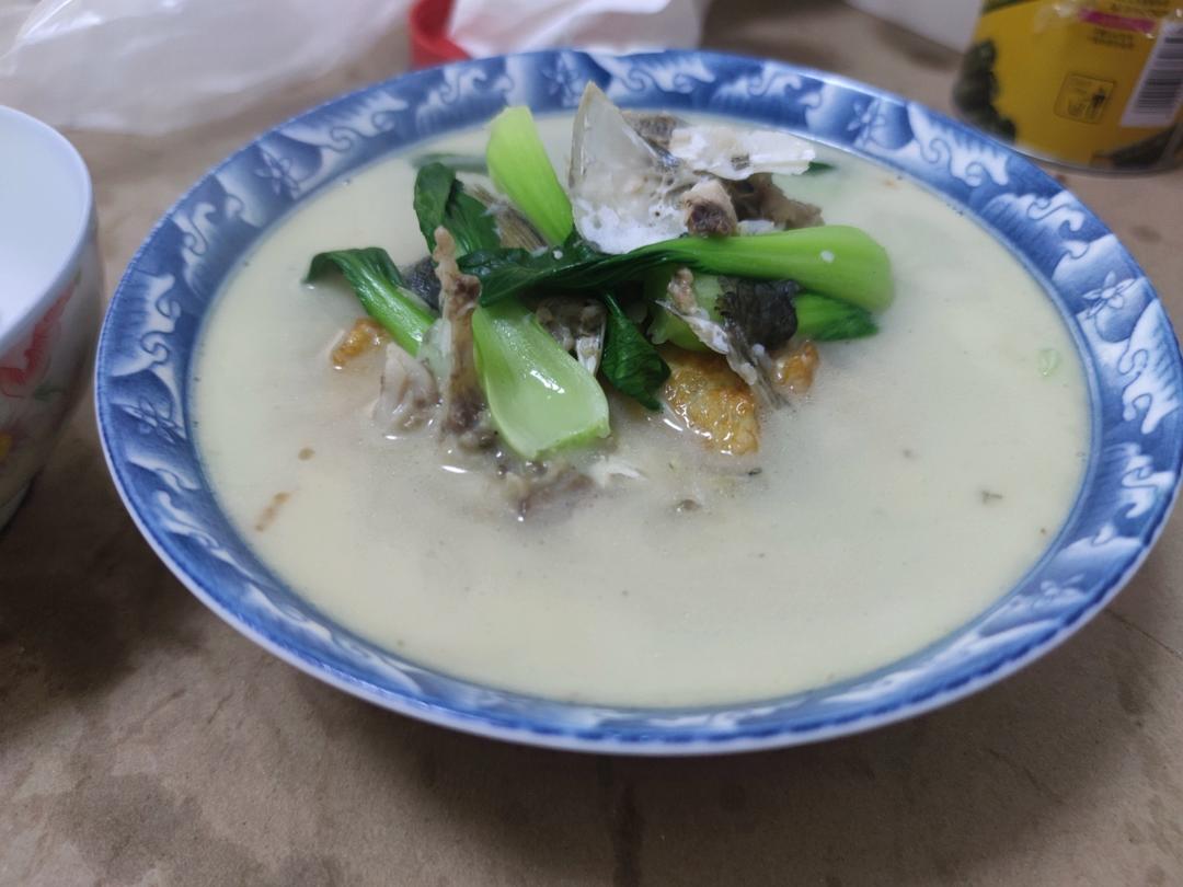奶白鱼头汤（鲜）