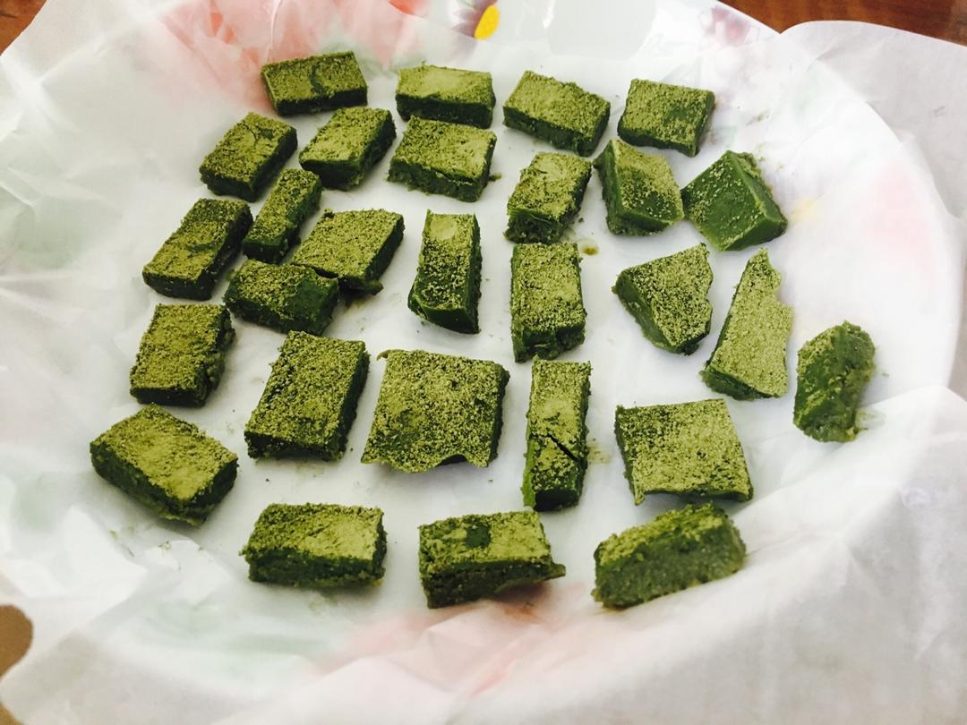 入口即化的抹茶生巧克力