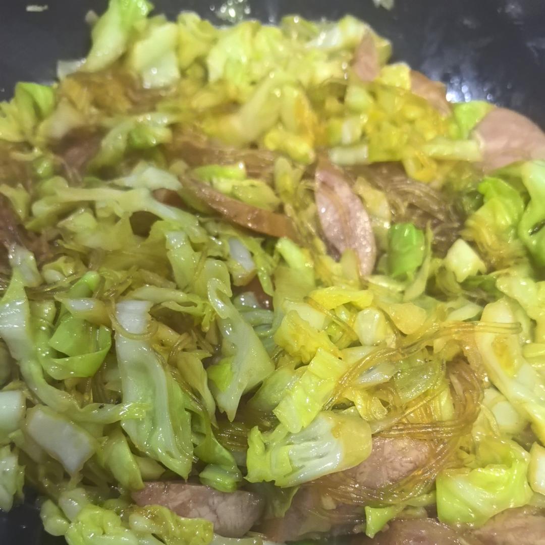 最近爱吃粉丝粉条～包菜炒粉丝