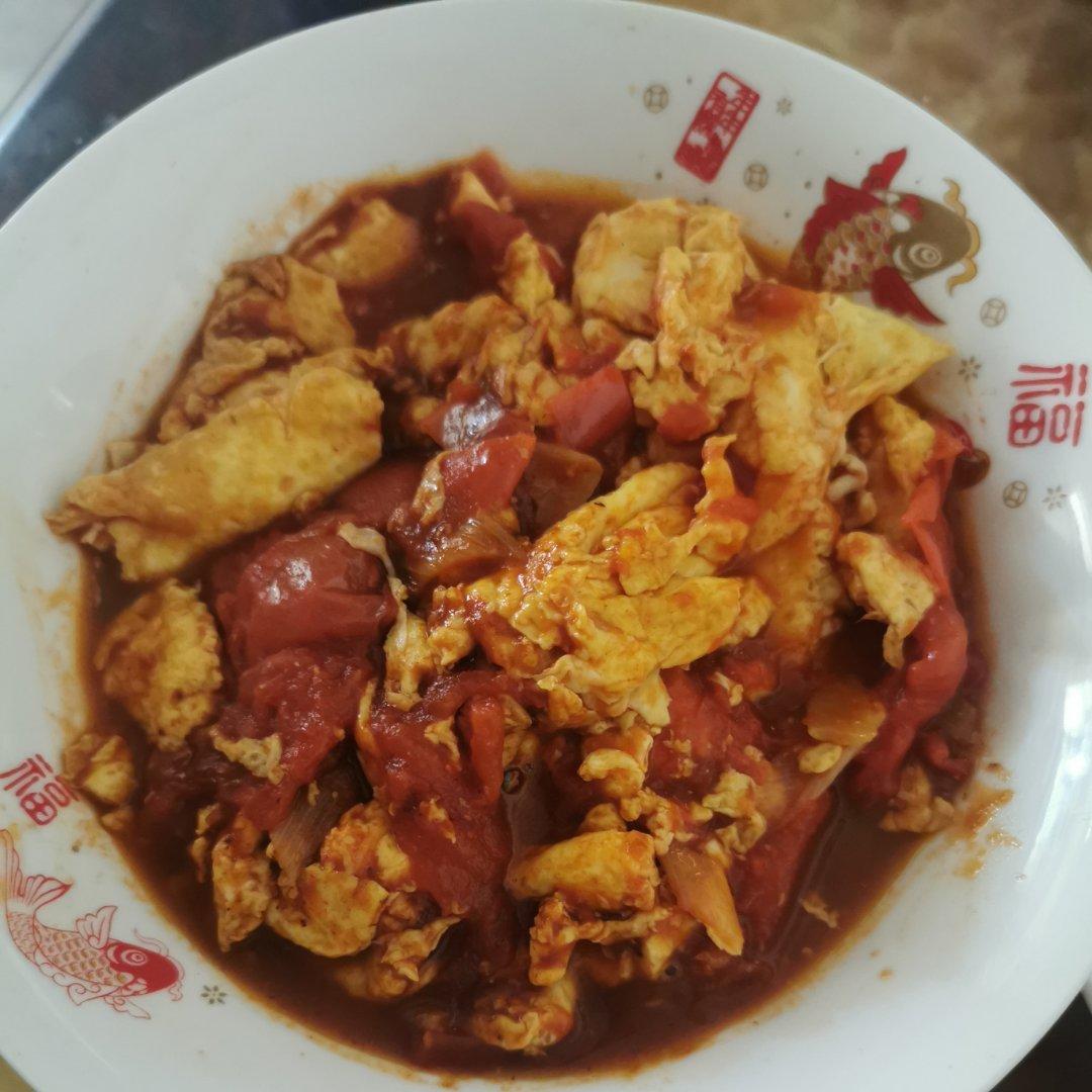 西红柿炒鸡蛋时，多加这一步，鸡蛋香嫩又入味