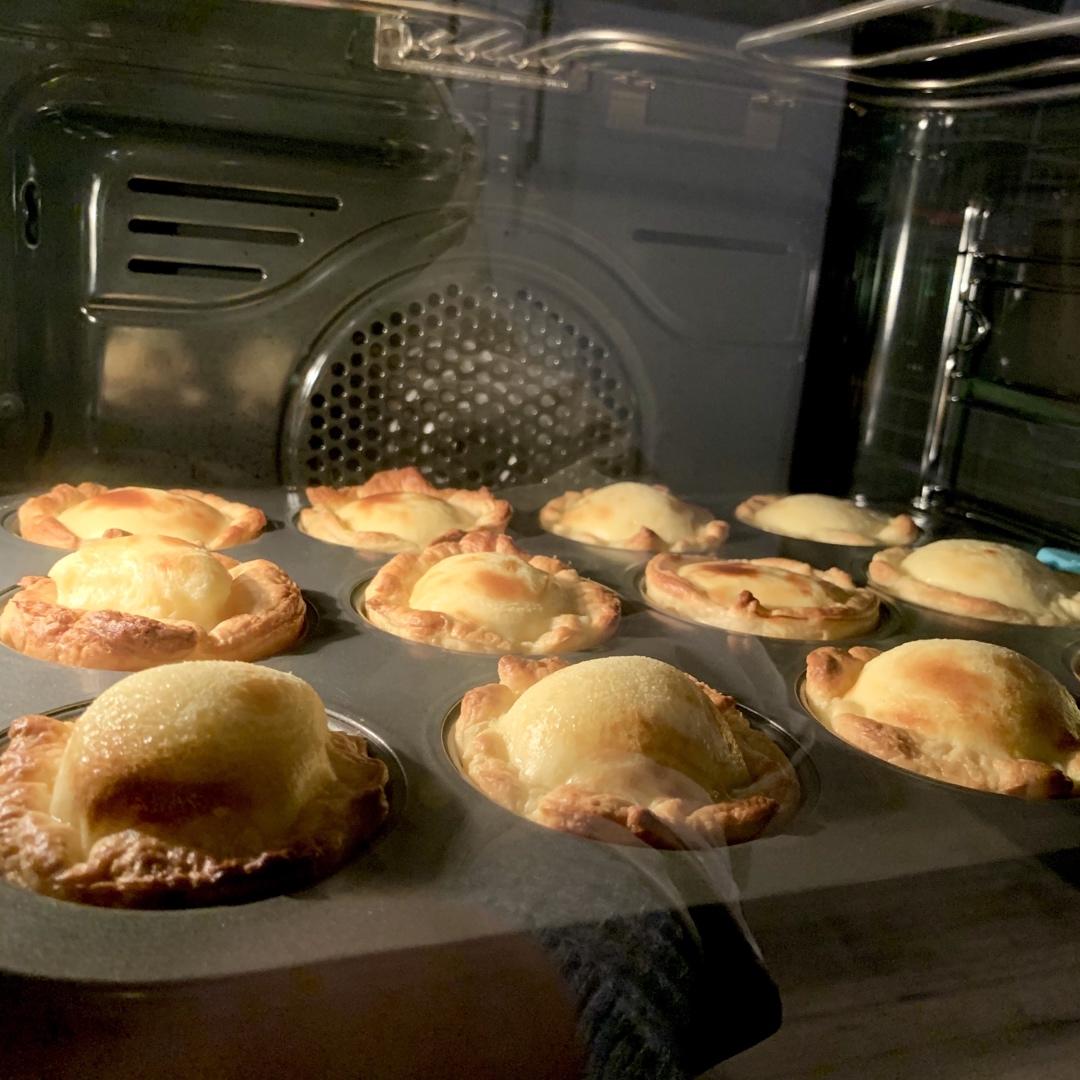 超完美味道超正的蛋挞配方，比KFC的还要嫩还要香~做过最好吃的蛋挞配方