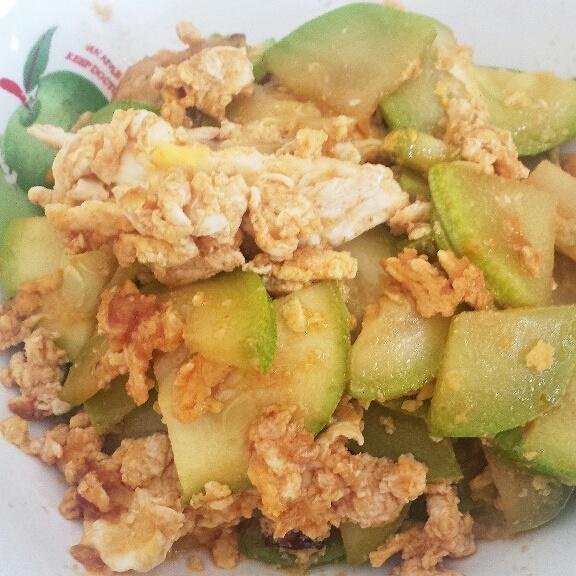 西葫炒蛋的做法