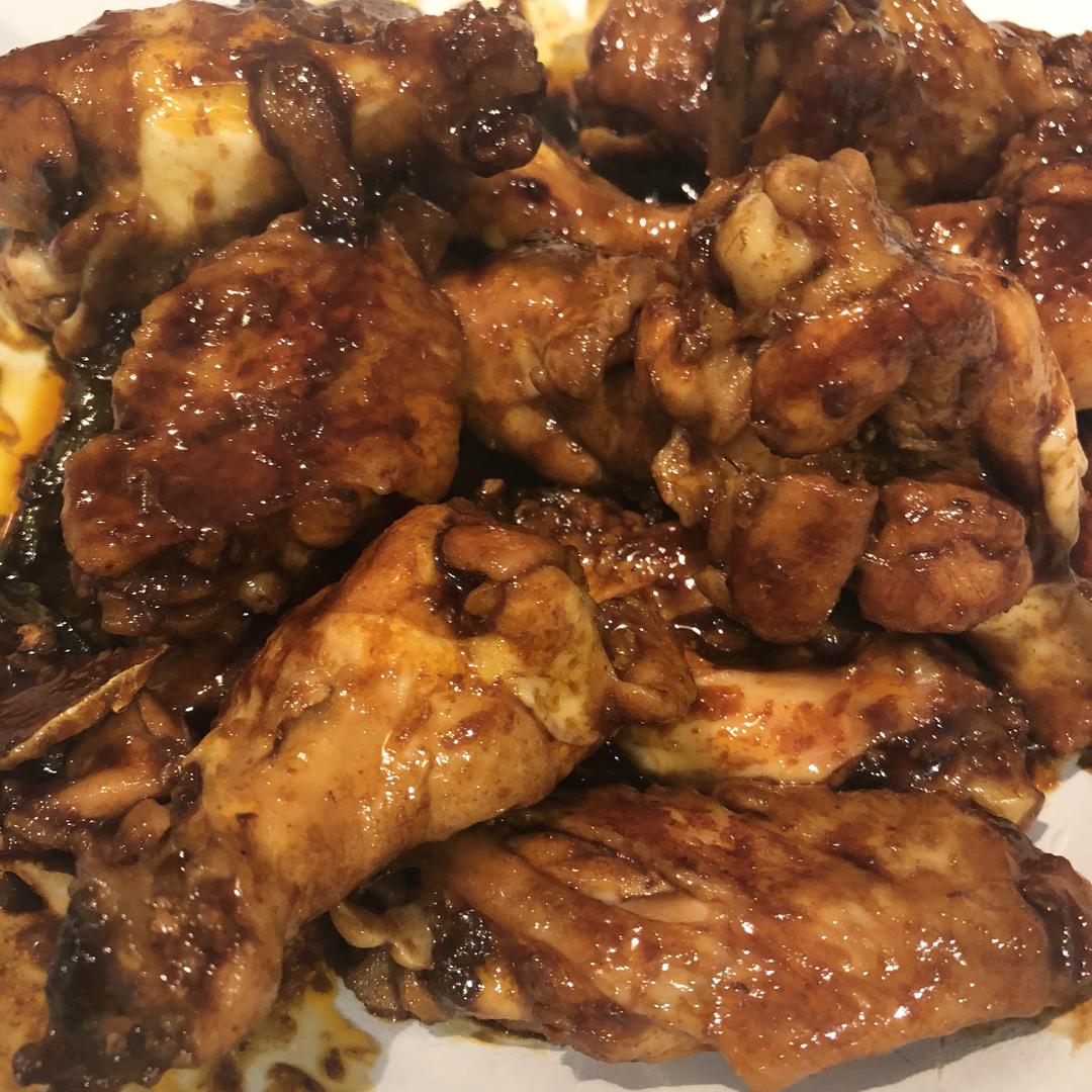 我是浓油赤酱配米饭的鸡翅