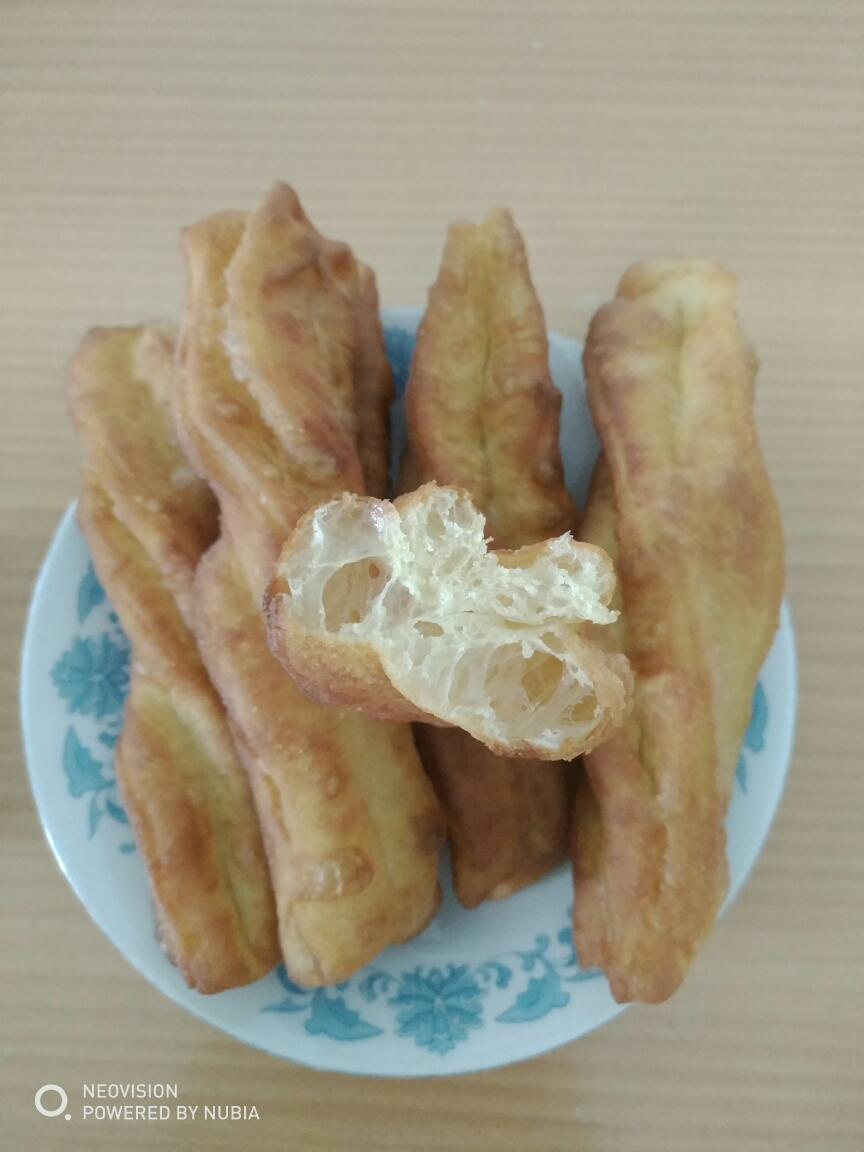 需要发酵的无泡打粉油条(超详细)