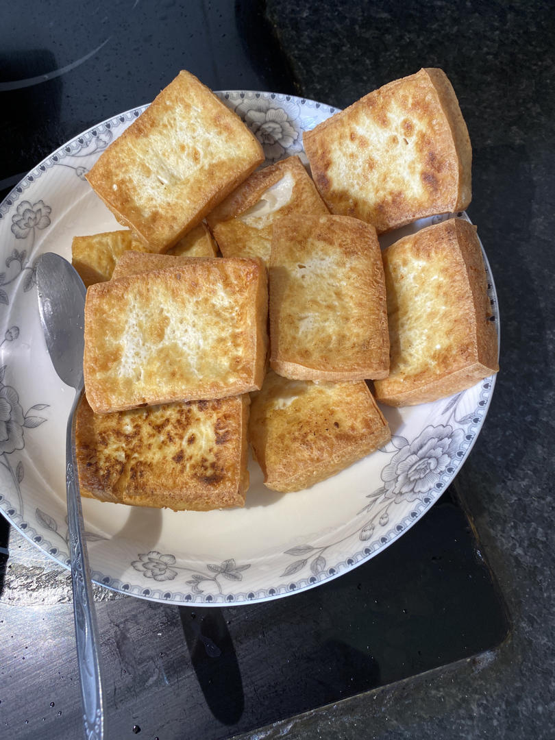 美味减脂餐：香煎孜然豆腐