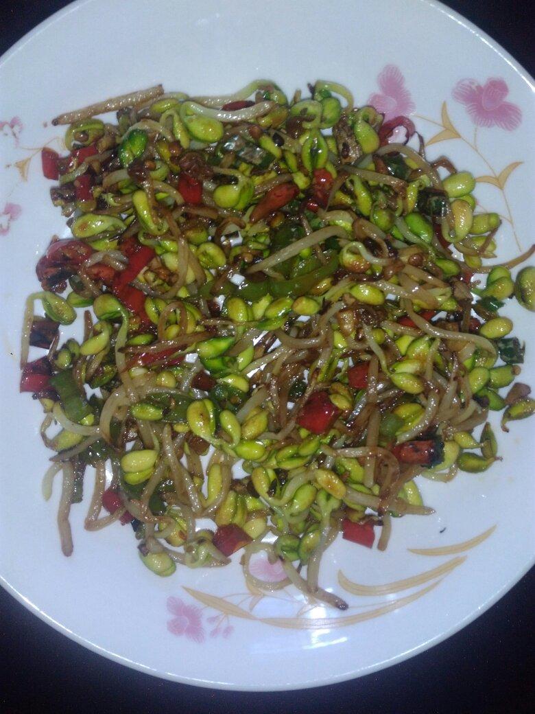 好吃的炒豆芽
