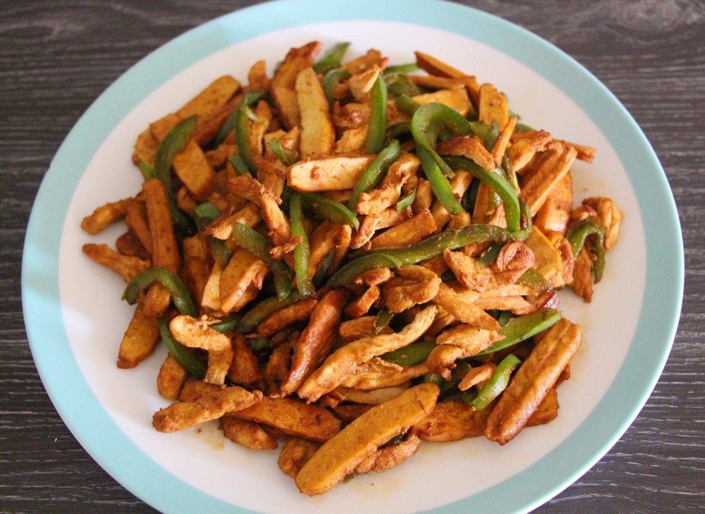 青椒肉丝炒香干