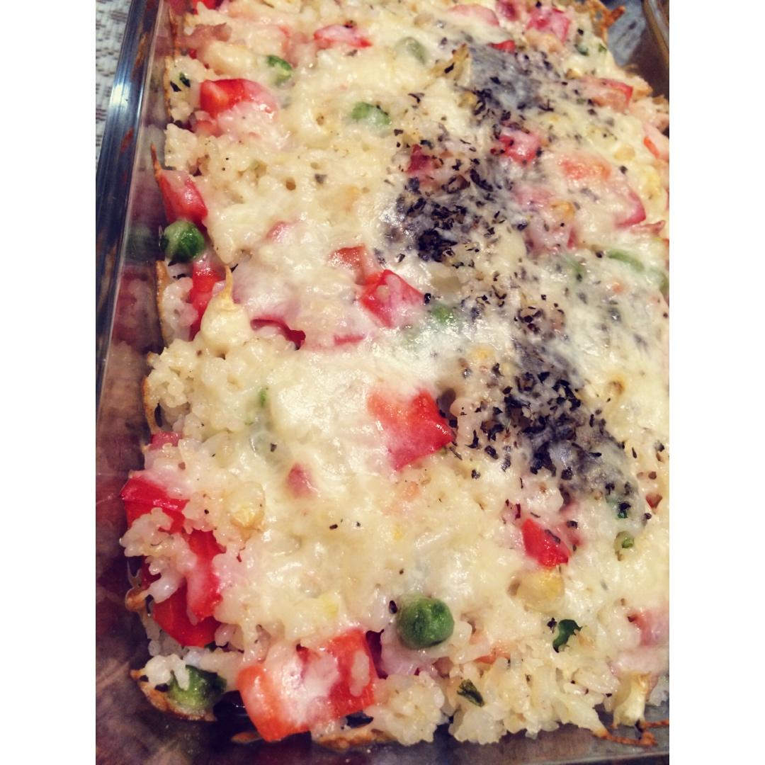 鲜虾培根芝士焗饭