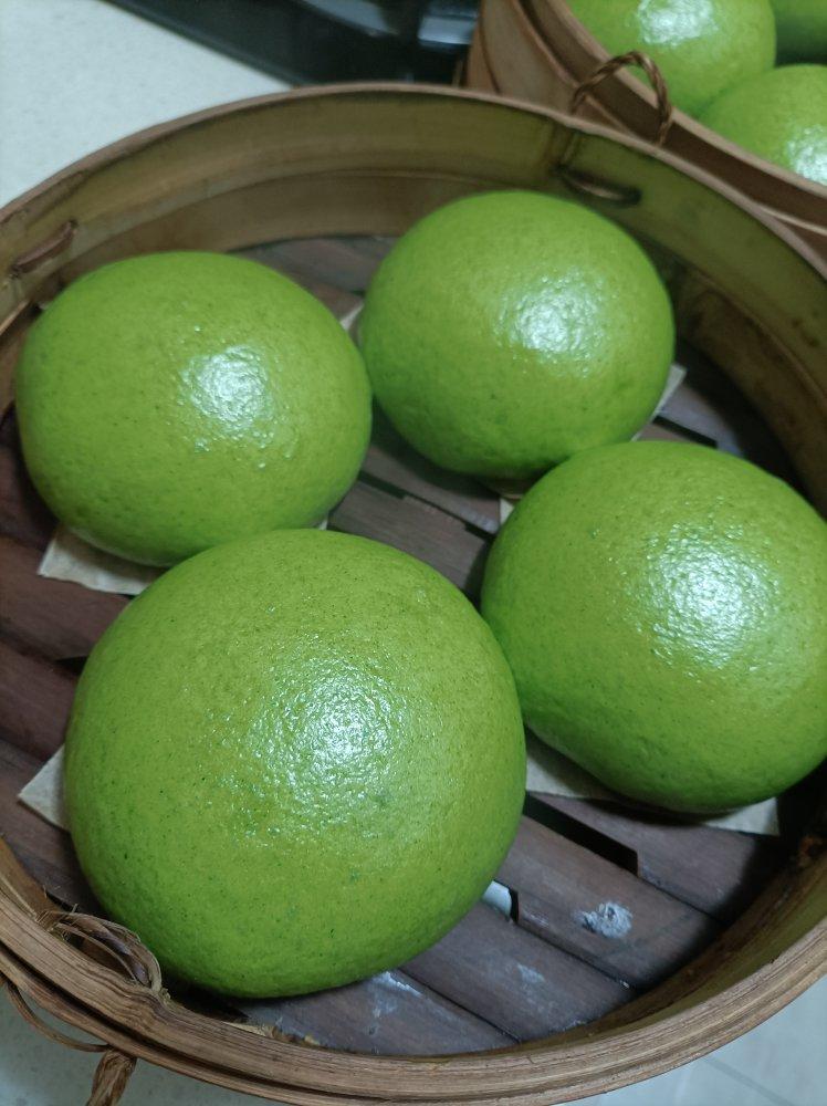 菠菜汁加了它 馒头颜色翠绿不变色 附细节视频详解
