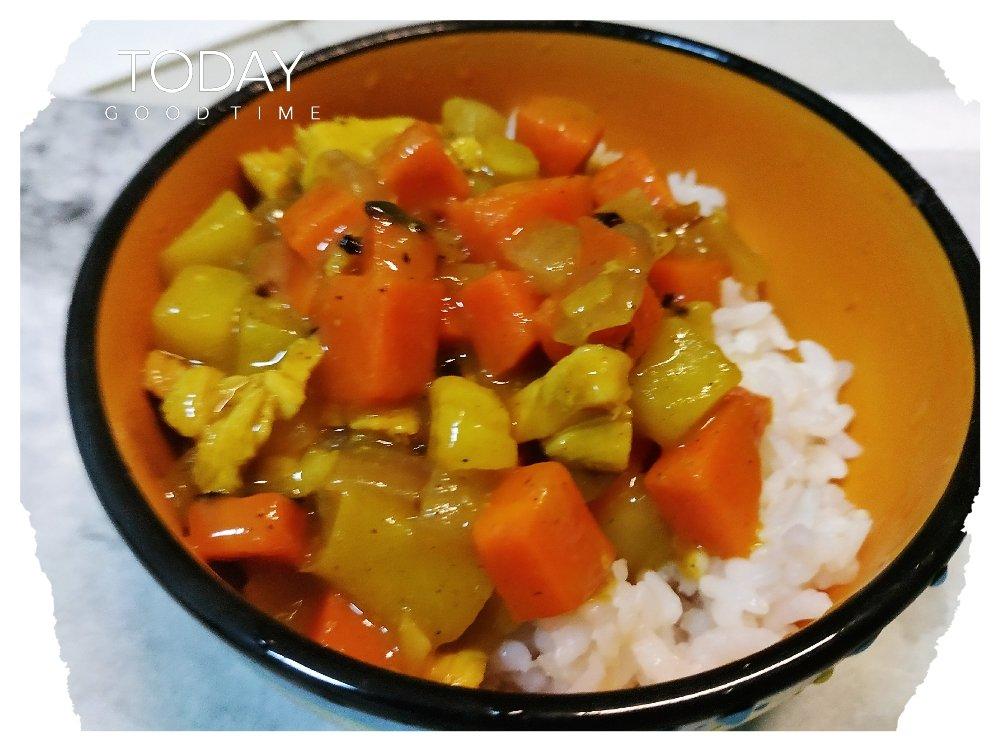 咖喱鸡肉饭