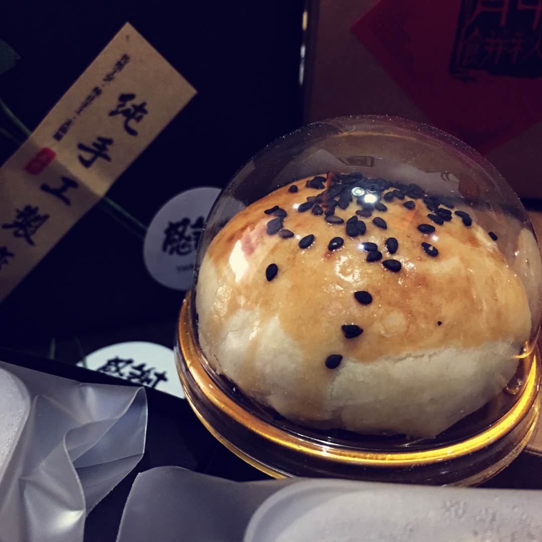 金