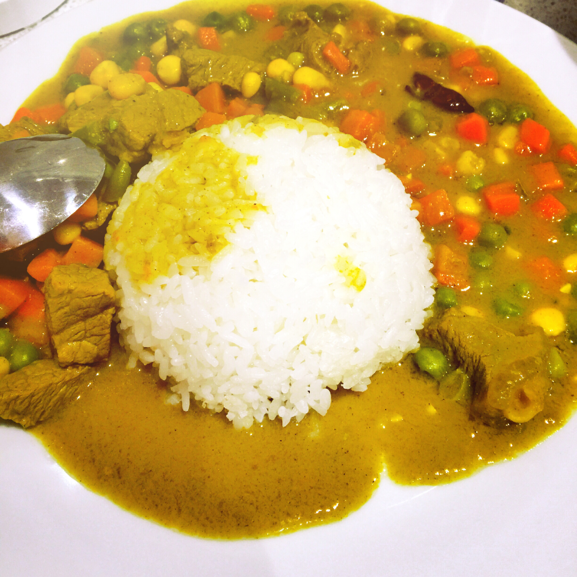 冬日暖身咖喱牛腩锅