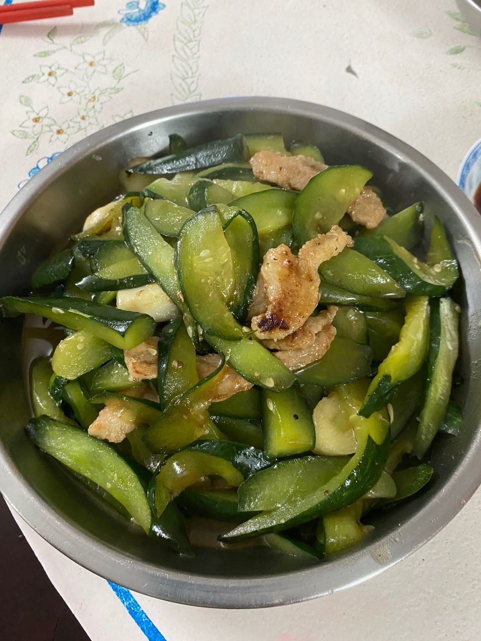 青瓜炒猪面肉的做法