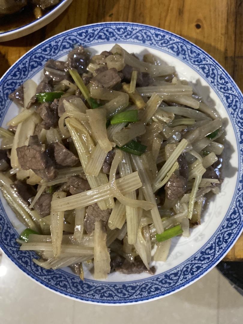 萝卜炒牛肉（超下饭感动哭系列）