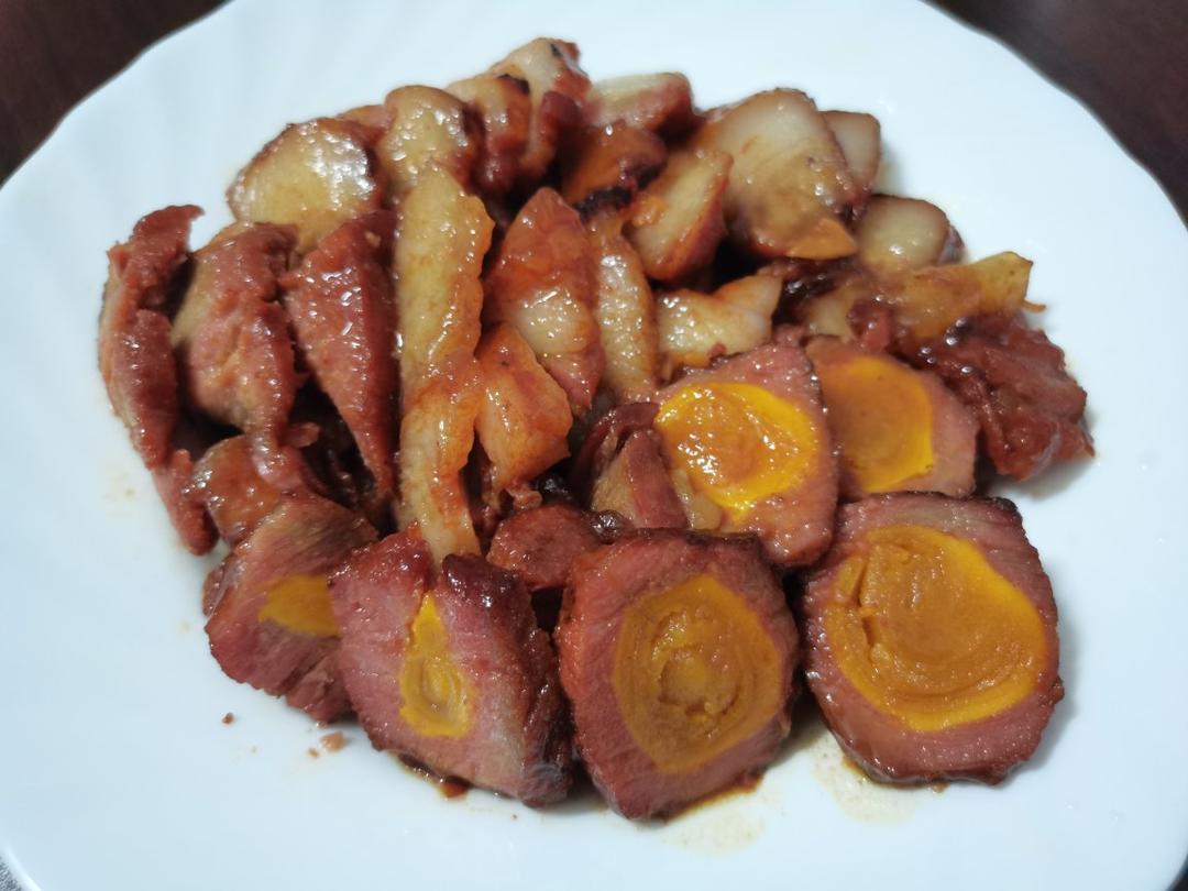 咸蛋叉烧肉（好吃得爆炸）
