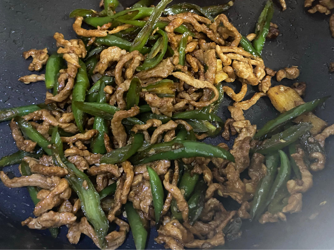 超下饭 ！小炒肉（辣椒炒肉）