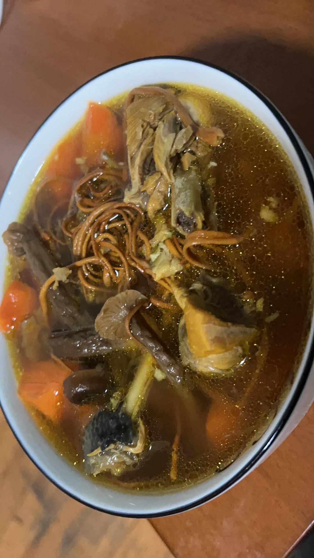 虫草花煲鸡汤