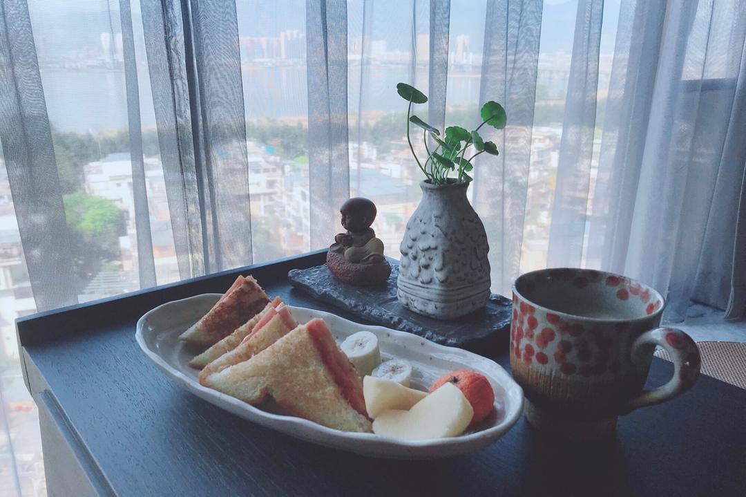 番茄酱火腿西多士