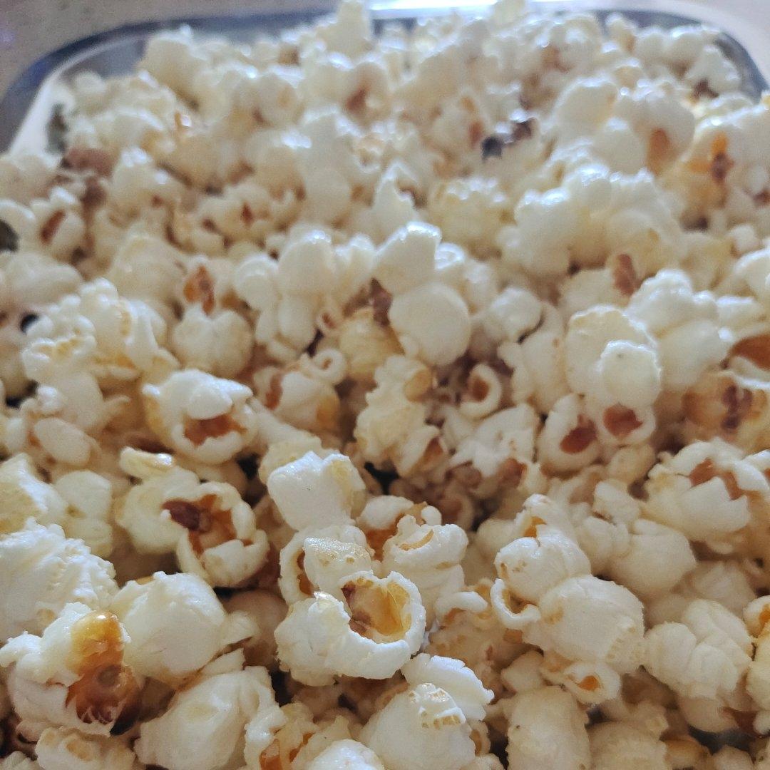 一招搞定小朋友的黄油焦糖爆米花，简单又好吃