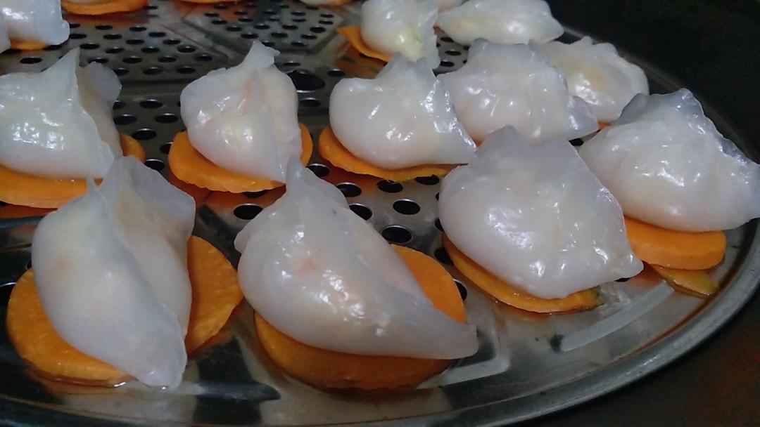 弯梳虾饺