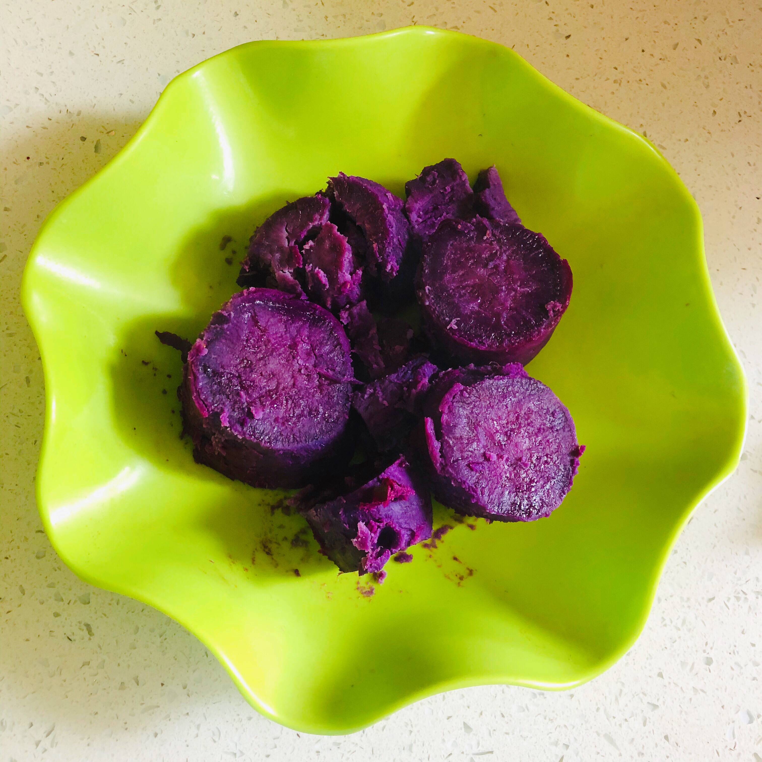 流心拉丝紫薯团的做法 步骤1