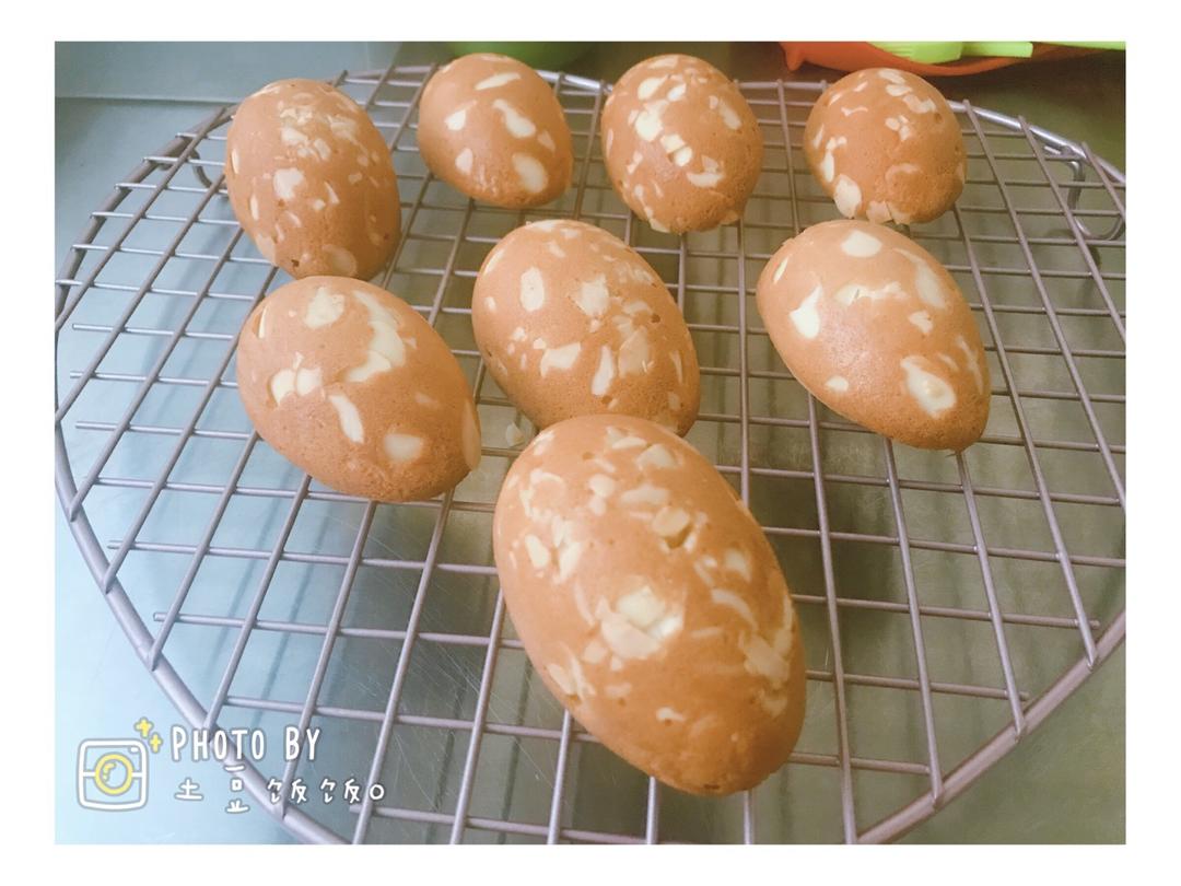 香草蛋（卡仕达夹心海绵蛋糕）