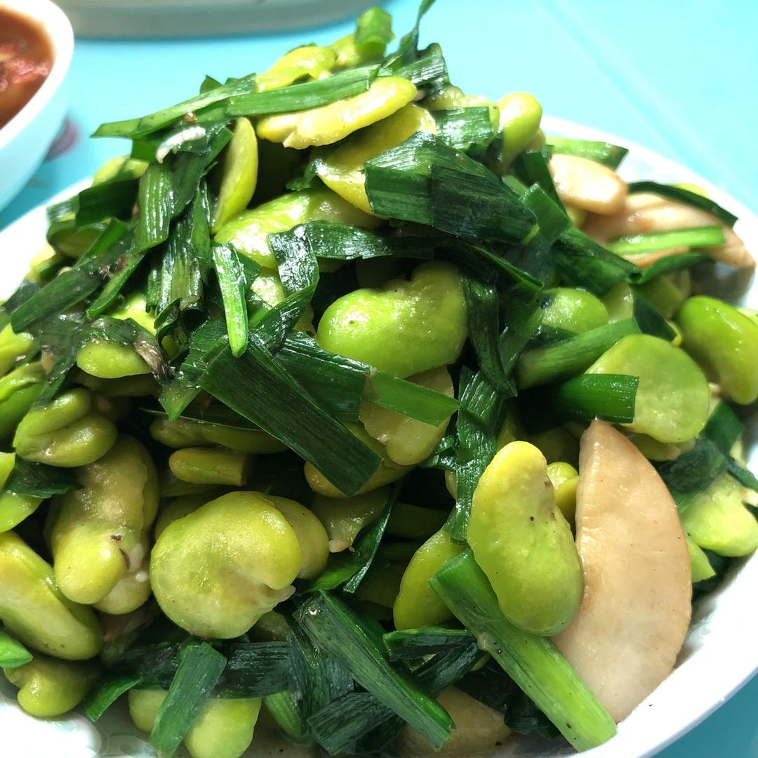 蚕豆炒韭菜