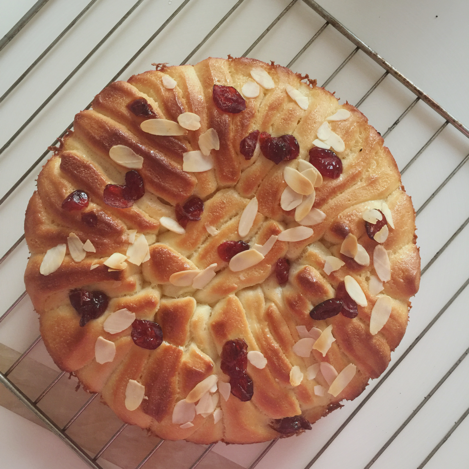 日式香浓炼乳面包