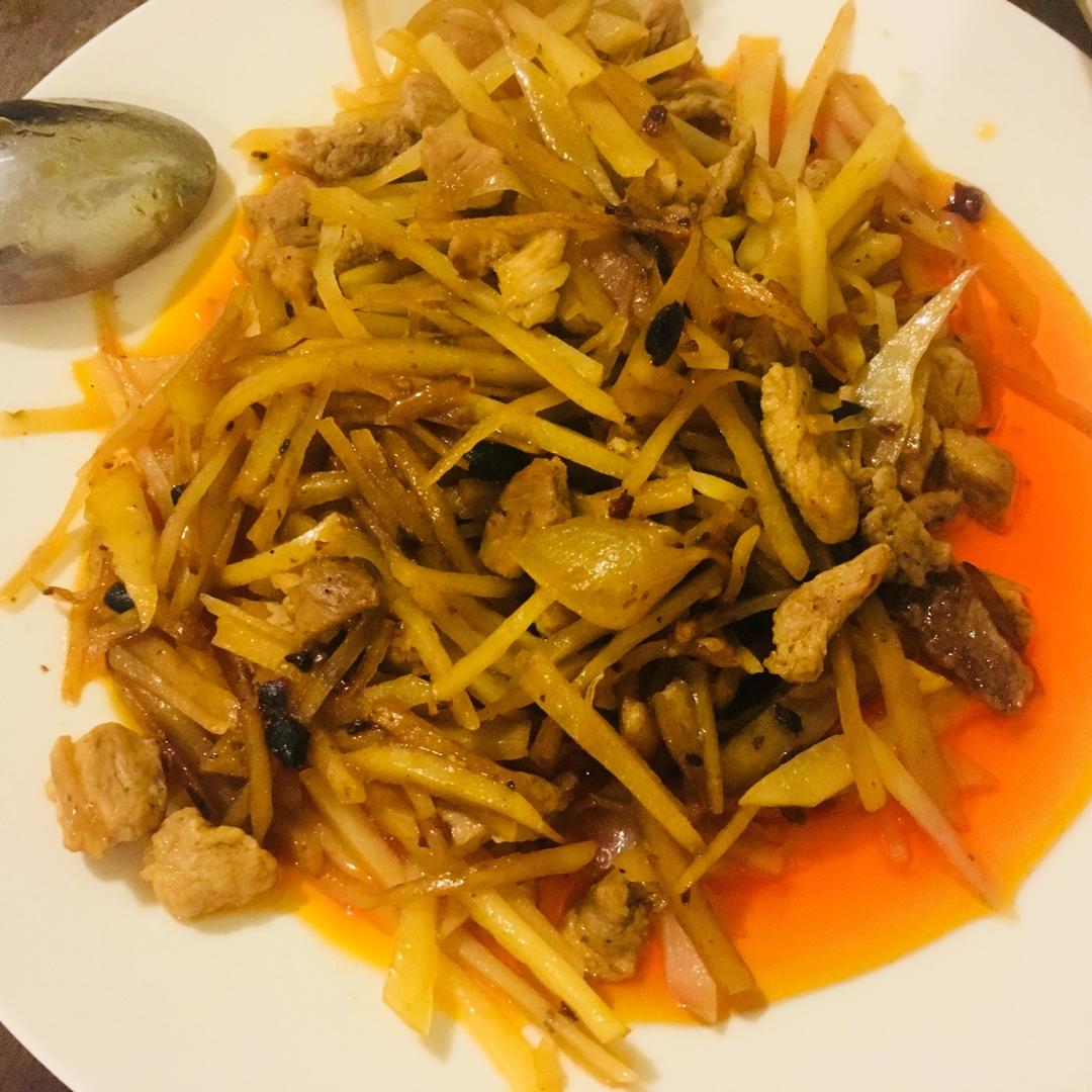土豆丝炒肉