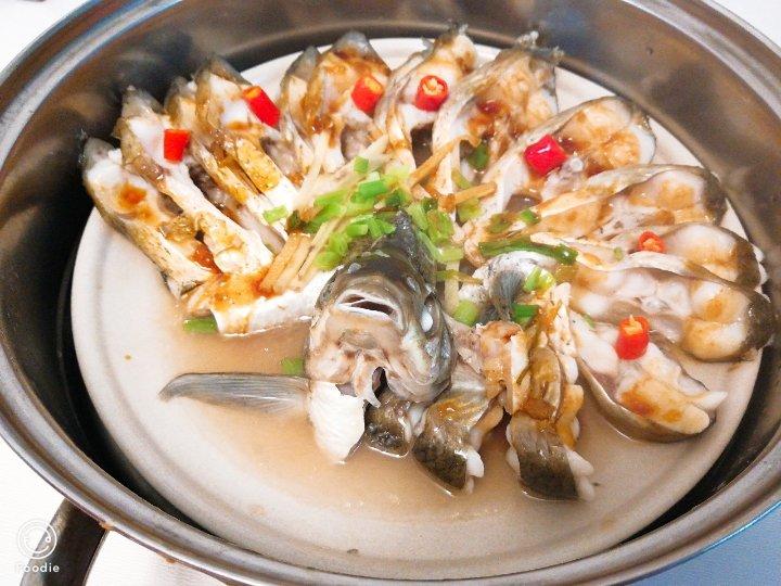 孔雀开屏清蒸鱼