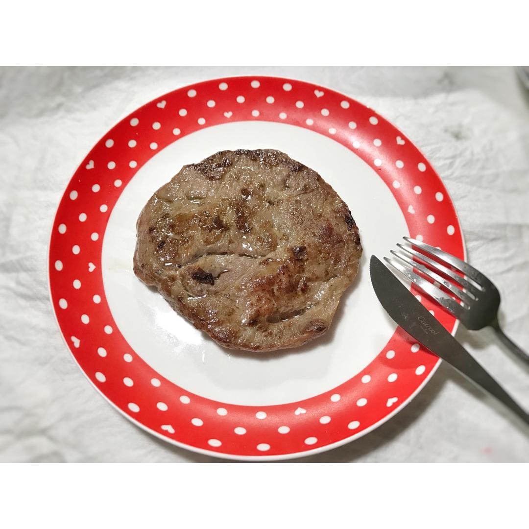 让我们红尘作伴，吃的白白胖胖~ 吃吃吃。