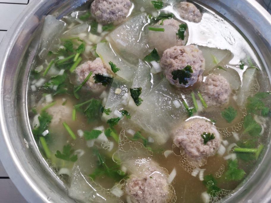 夏天不可错过的家常味--冬瓜丸子汤