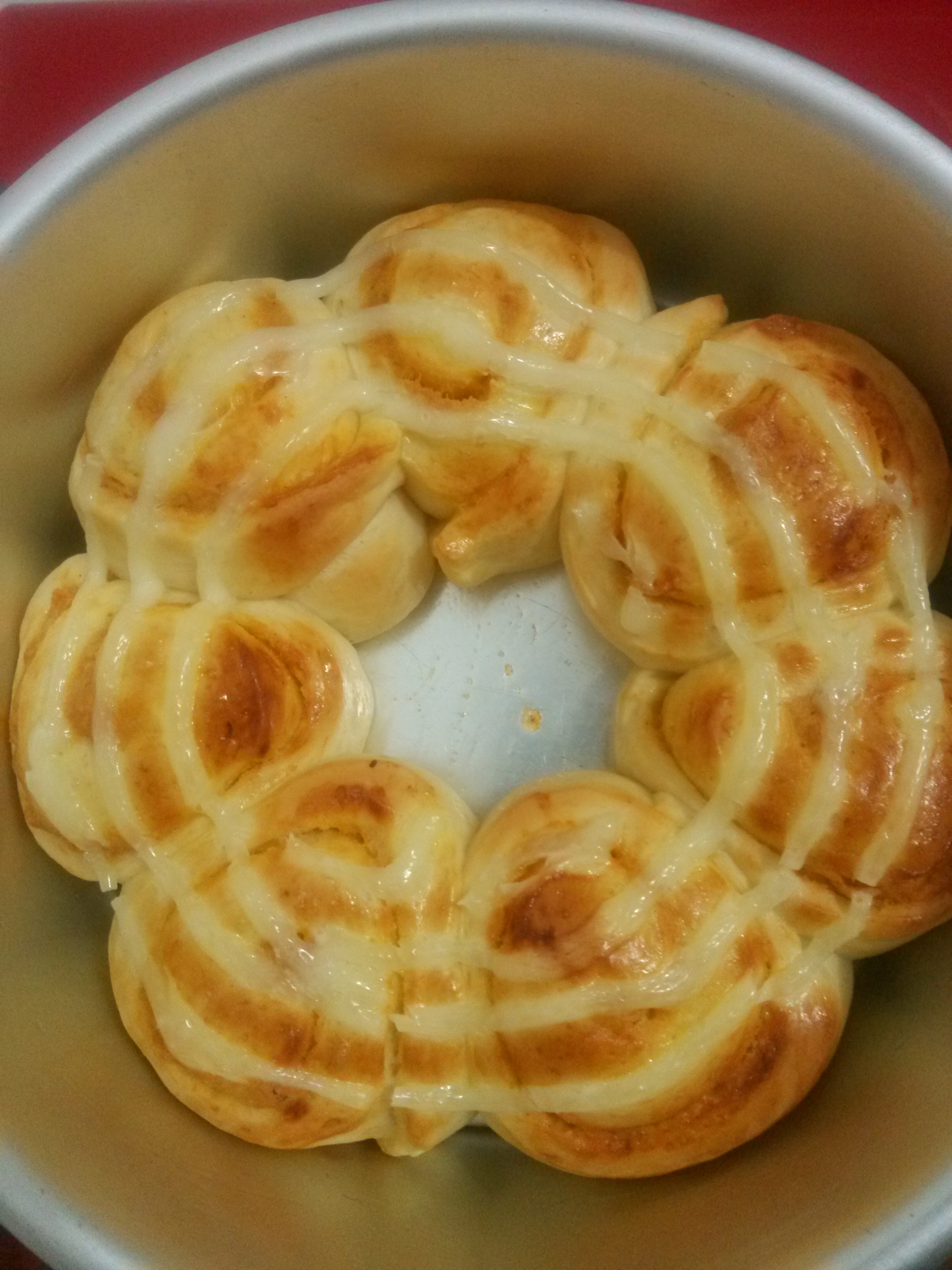 香葱肉松面包卷