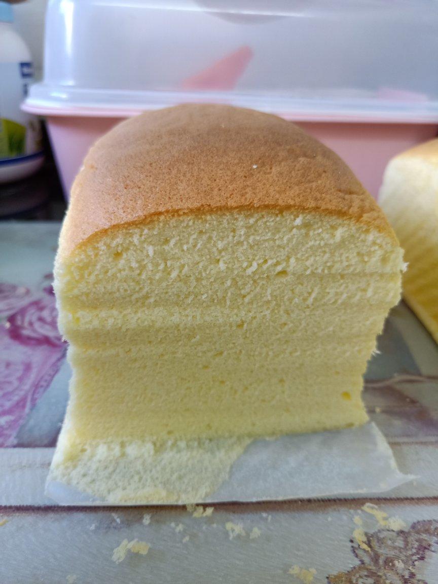 土司盒古早味蛋糕