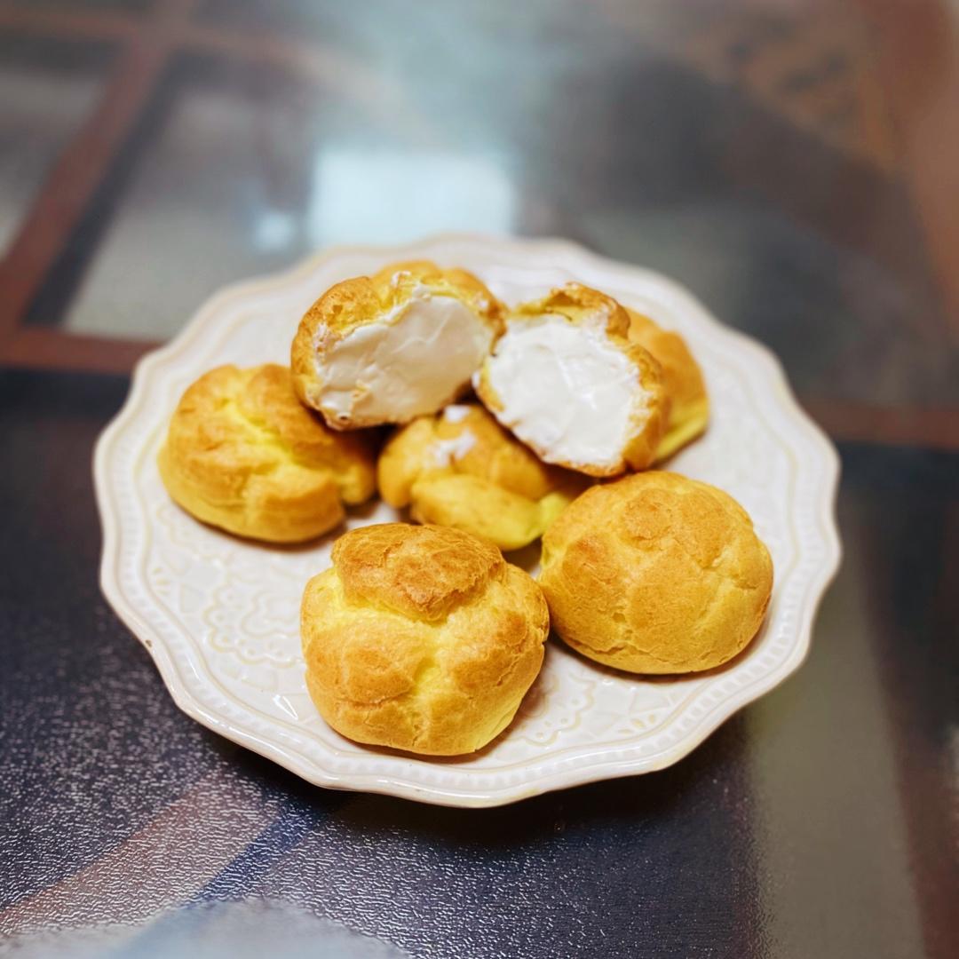 简单易成功的奶油小泡芙做法
