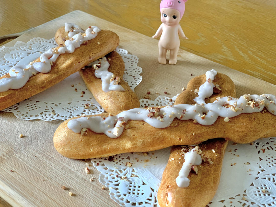 （视频菜谱）手指泡芙 Éclair／闪电泡芙