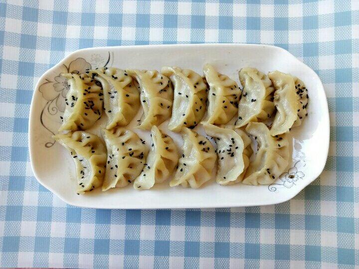 锅贴饺子